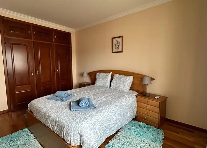 Tatil Evi Toca Dos Coelhos Silveira (Lisbon)